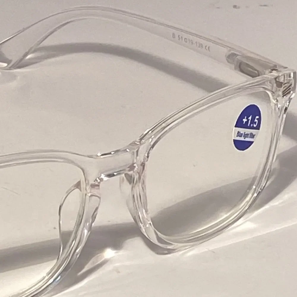 1506 Colette 1.5 Clear Reading Glasses Soft Butterfly Readers NWT
